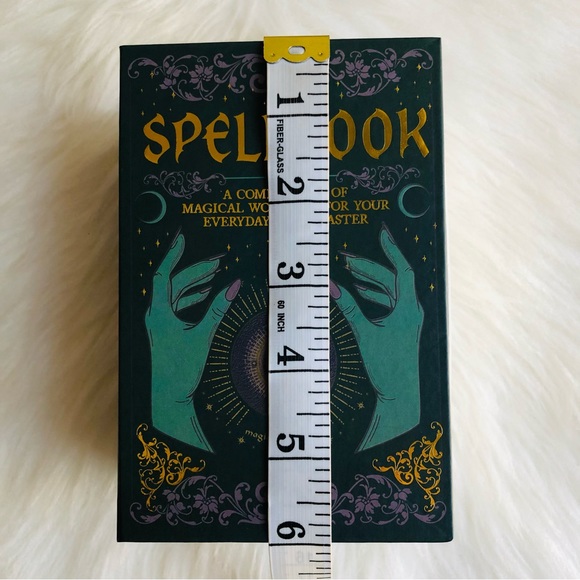 Halloween Decor Books 3 pk - Picture 8 of 16